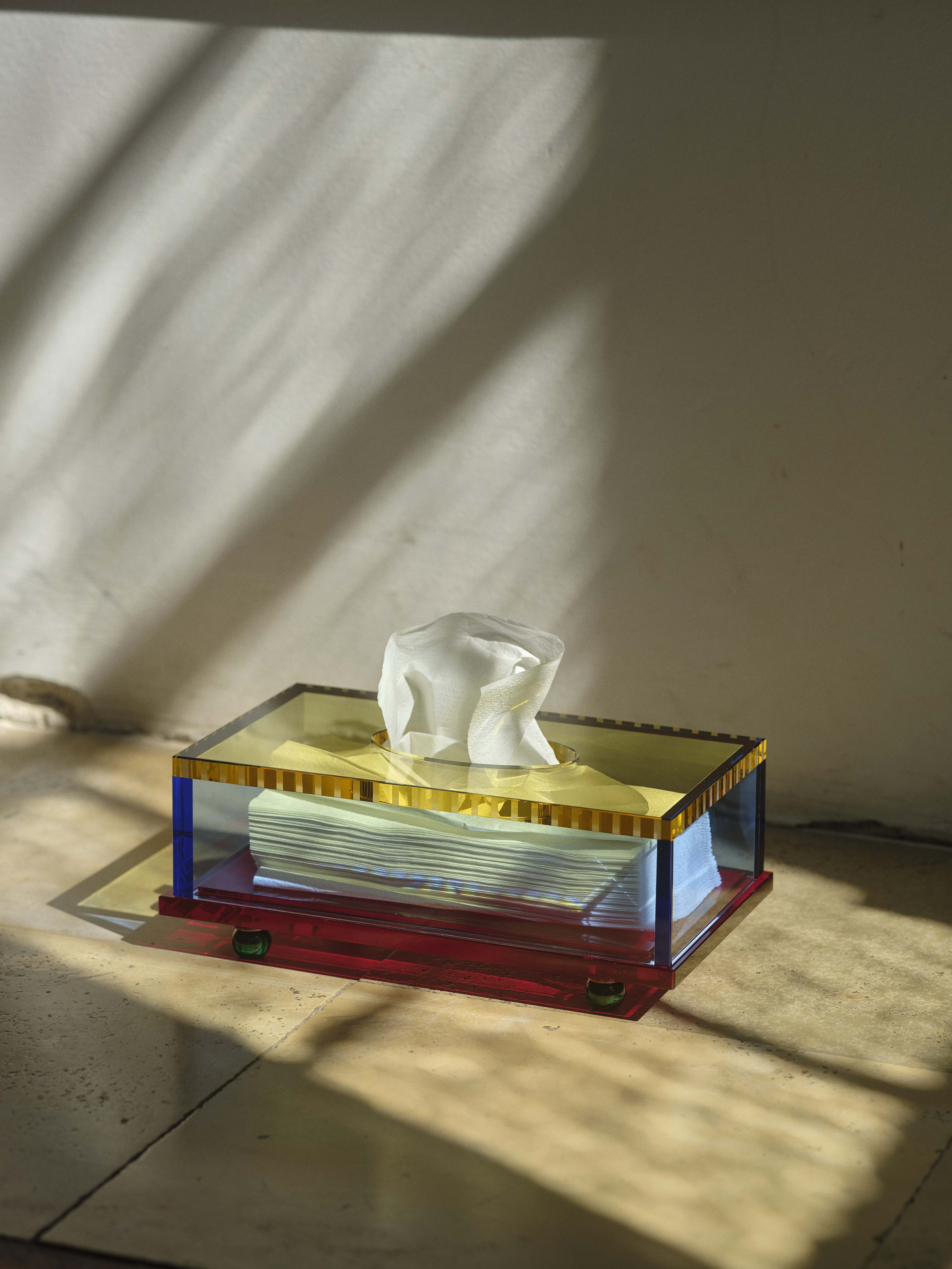 Cure Tissue Box