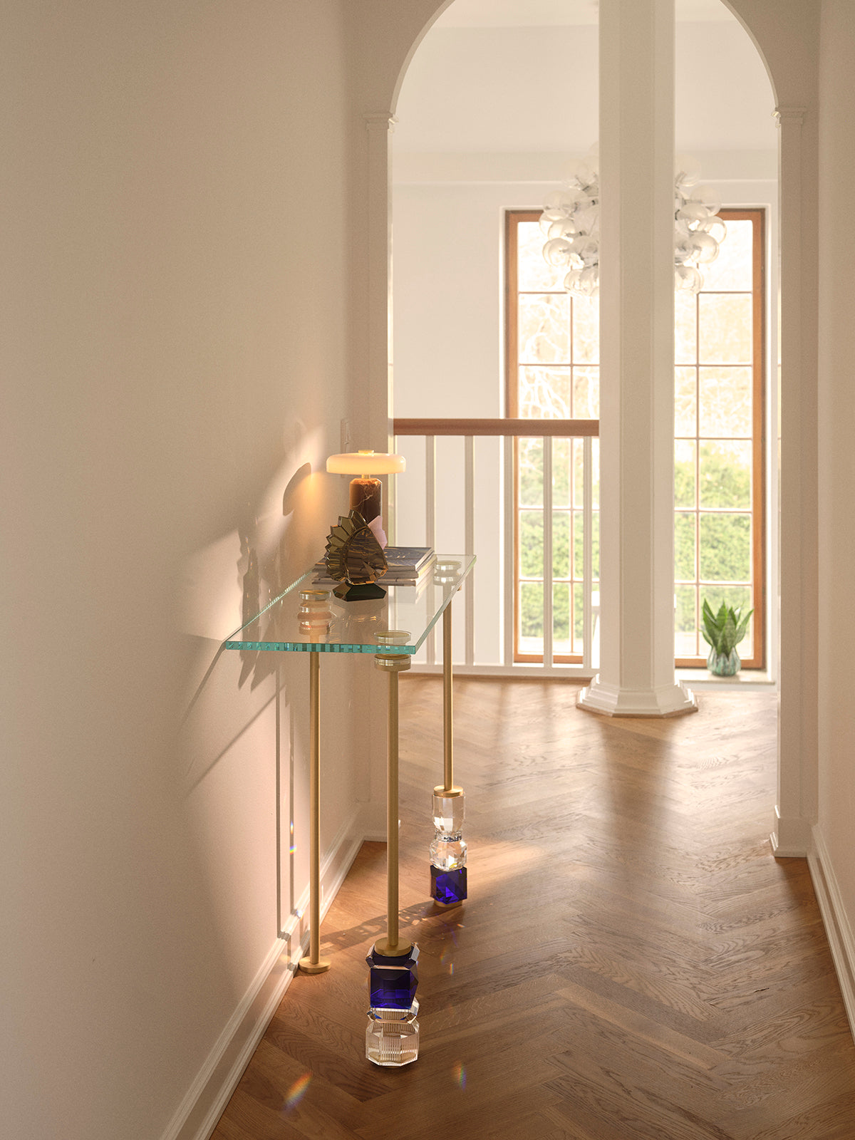 Spettacolo Table with 3 legs